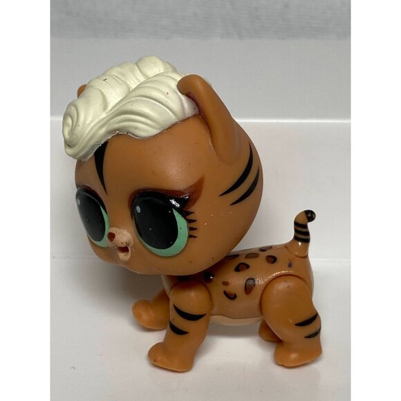 LOL Surprise Pets Eye Spy Series 4 Funky Kat Cat 2018 MGA 24218WGE Brown White - Picture 4 of 5